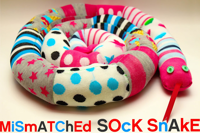 11-11-diy-adorable-sock-toys
