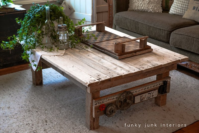 1-5-diy-wooden-pallet-coffee-tables