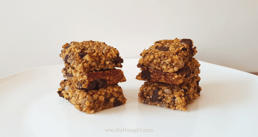 spiced pumpkin and granola bars