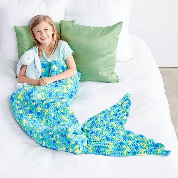 5 Homemade Kids Snuggle Blankets & Sacks diy Thought