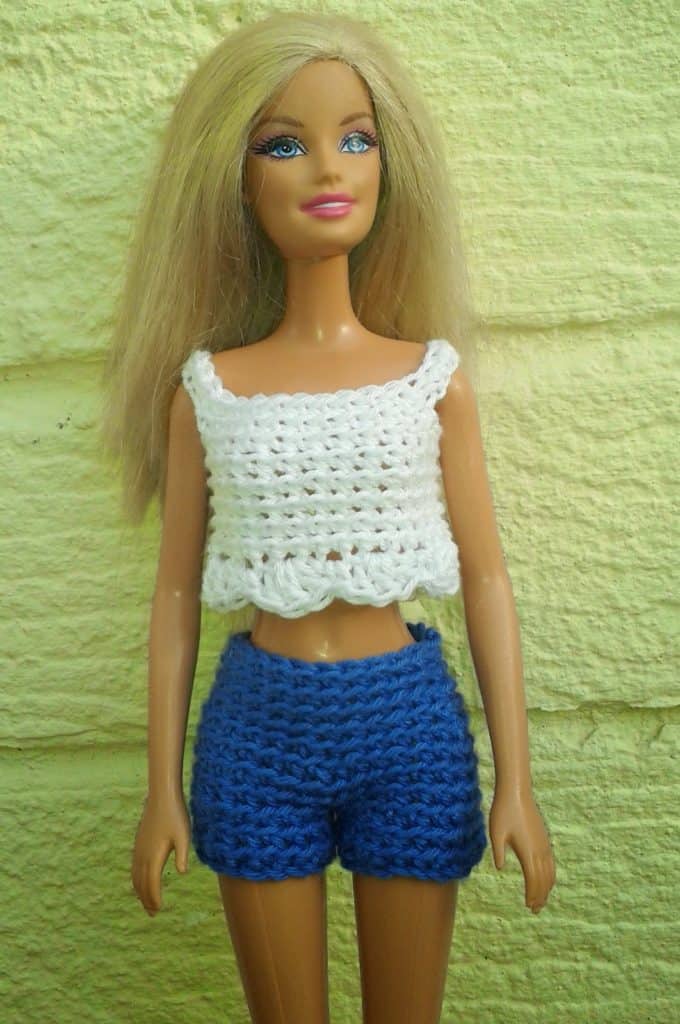 Barbie crochet shorts and crop top pattern