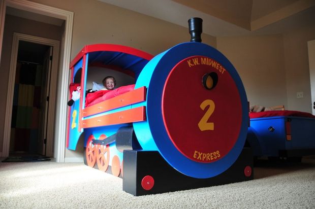6-7-super-cool-diy-kids-beds