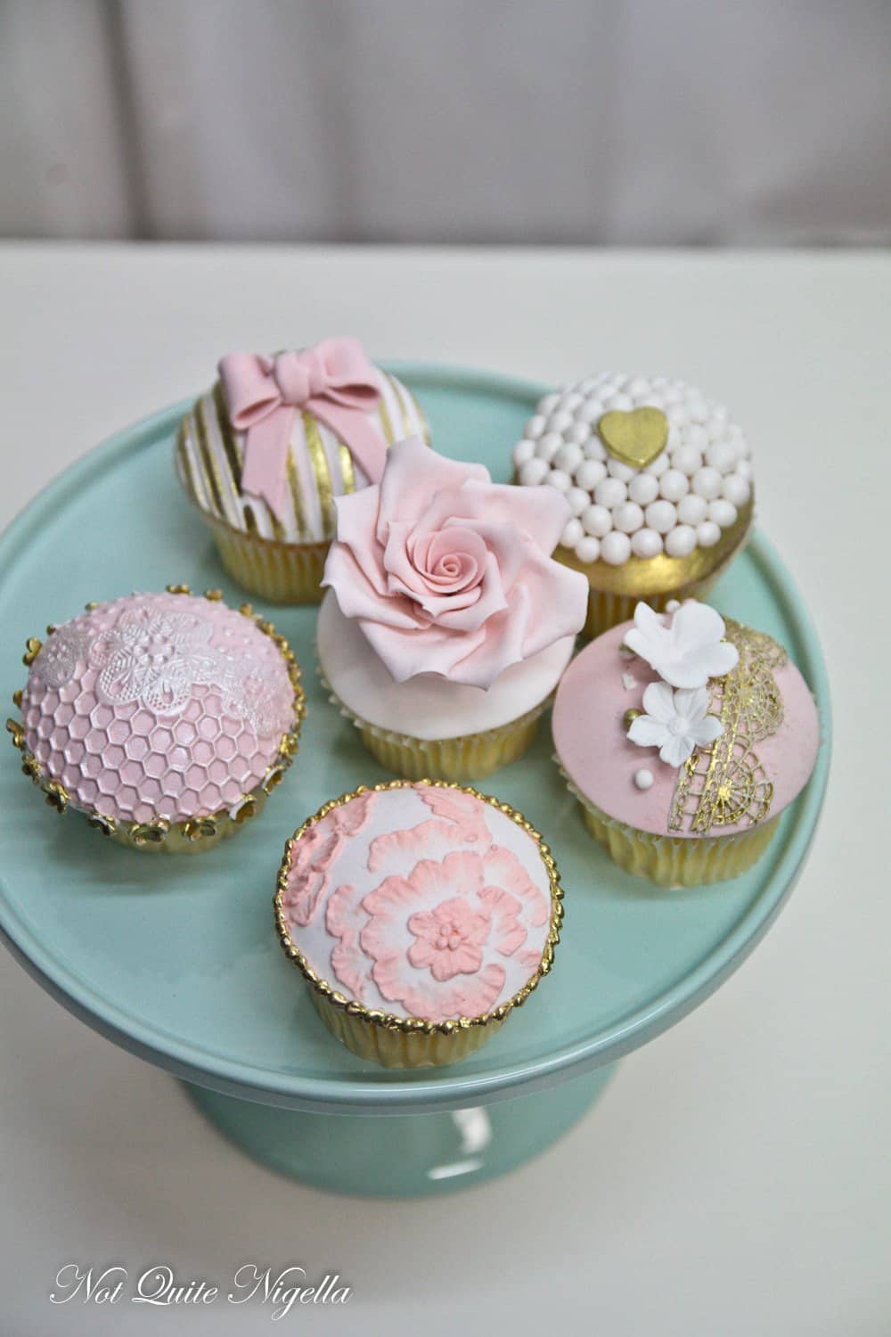 beautiful cupcakes designs