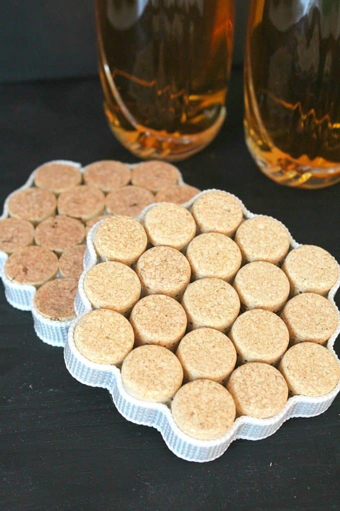 6 Amazing Gifts To Make From Wine Corks diy Thought