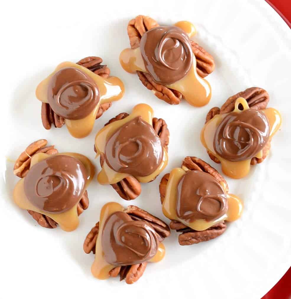 Chocolate caramel pecan turtles