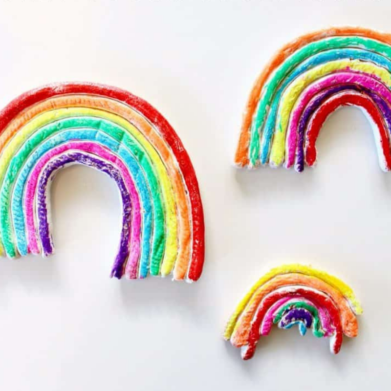 10 fun rainbow crafts