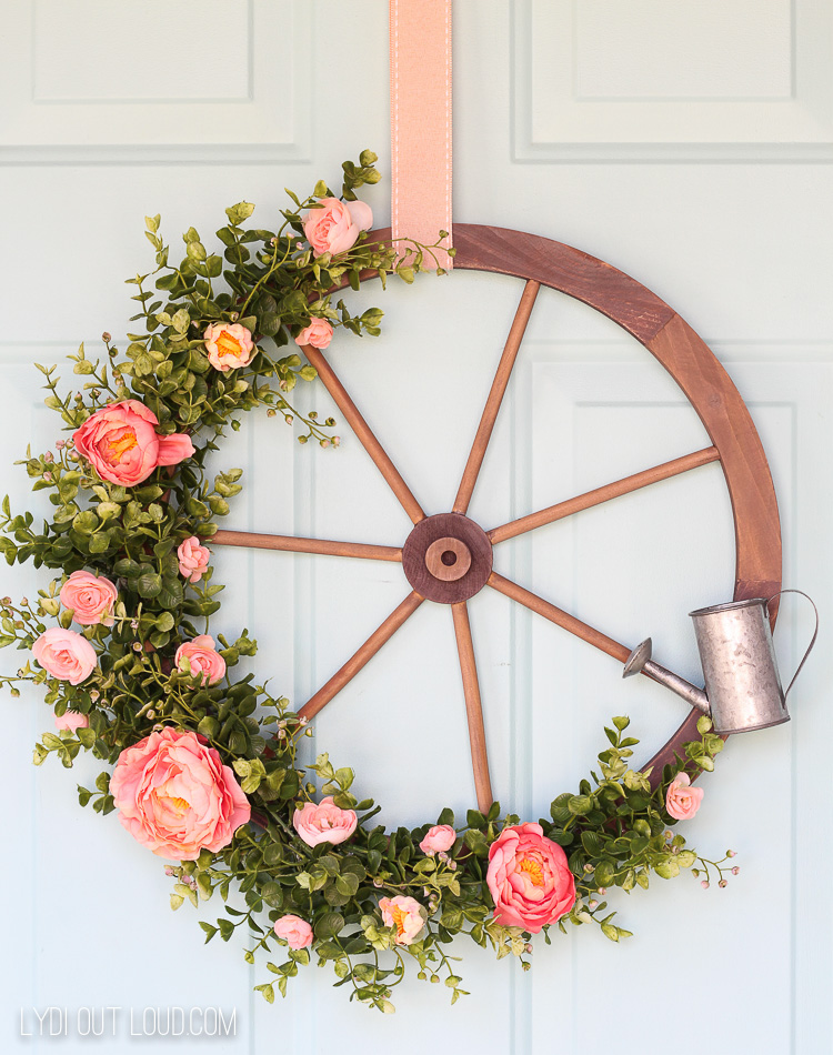 wagon wheel wreath DIY