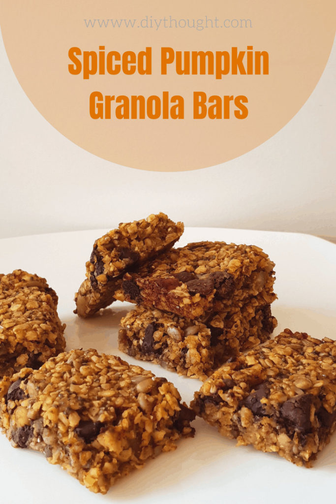 spiced pumpkin granola bars