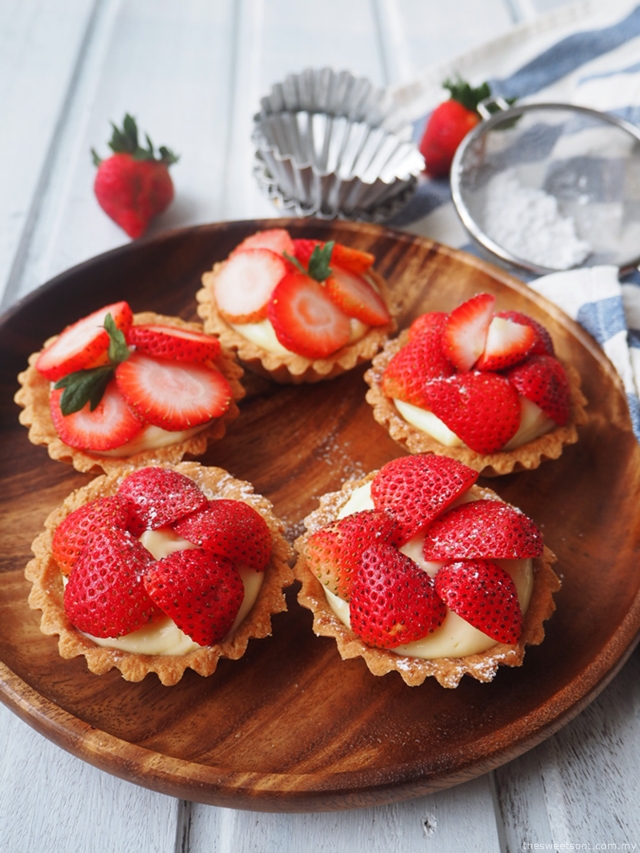 strawberry tarts