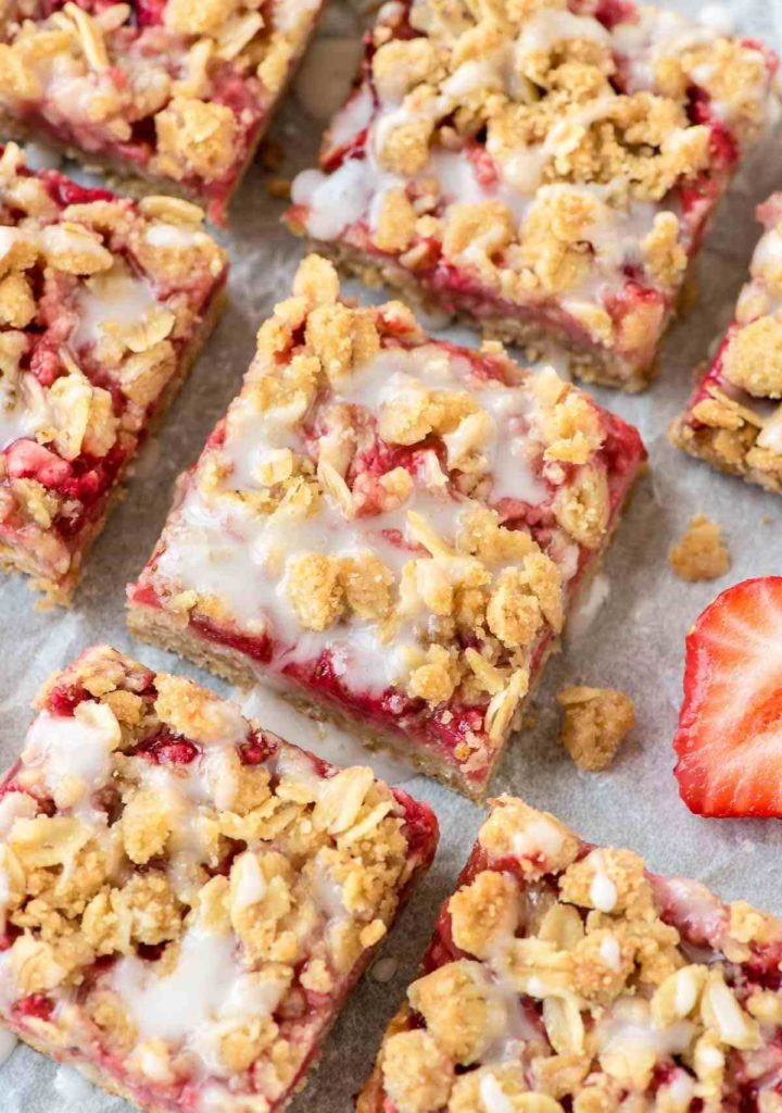 healthy strawberry oatmeal bars