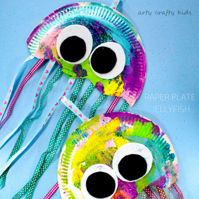 paper plate jellyfish