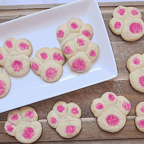 bunny paw cookie