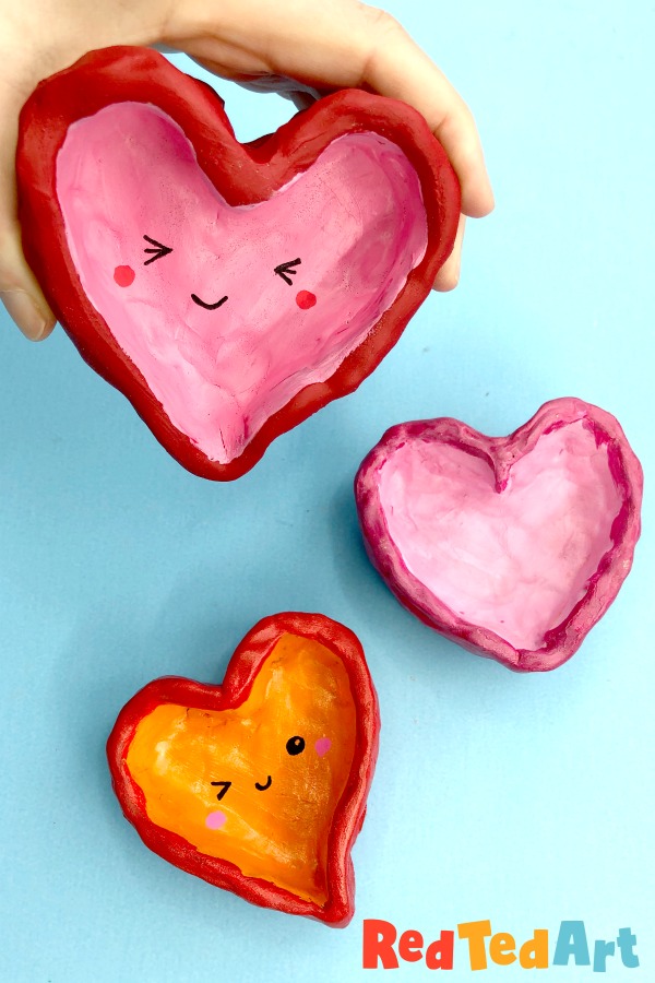 DIY Gifts For Mother's Day- heart pots