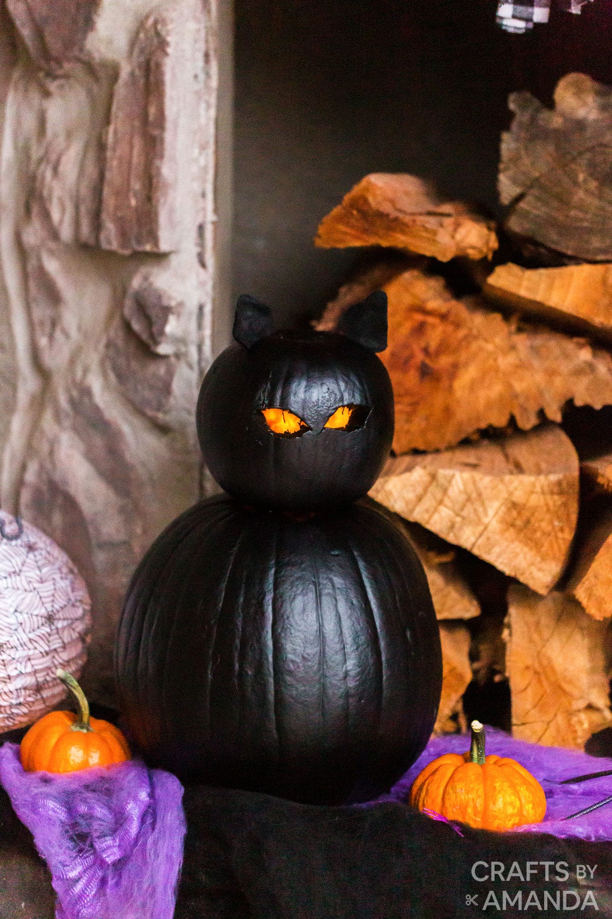 black cat halloween pumpkin